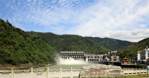 百年薪火傳 湘企紅色路 百年薪火傳 湘企紅色路